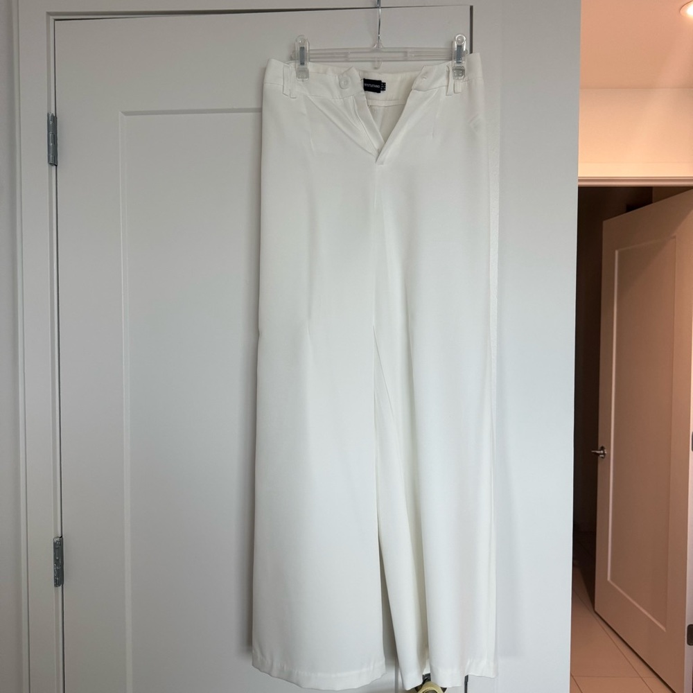 PrettyLittleThing White Two-Piece Set - Picture 8 of 16